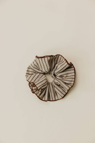 STRIPED CORSET SCRUNCHIE: BROWN AND TAN