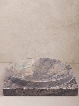 Shayne Sculpted Onyx Centerpiece Bowl: Hazel Brown Onyx