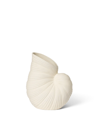 Shell Vase |