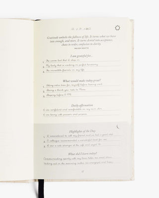 The Five Minute Journal (Mocha Lace)