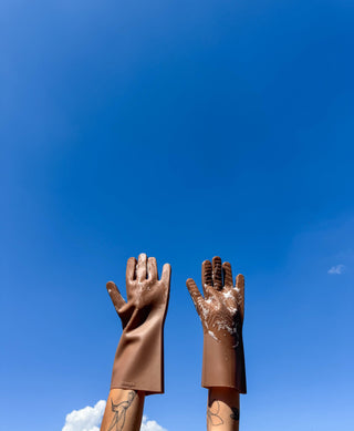 KEEPS UMBER GLOVES: Umber