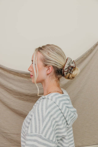 STRIPED CORSET SCRUNCHIE: BROWN AND TAN
