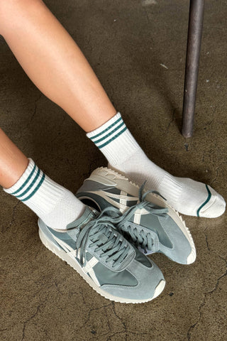 Girlfriend Socks: Hazelwood